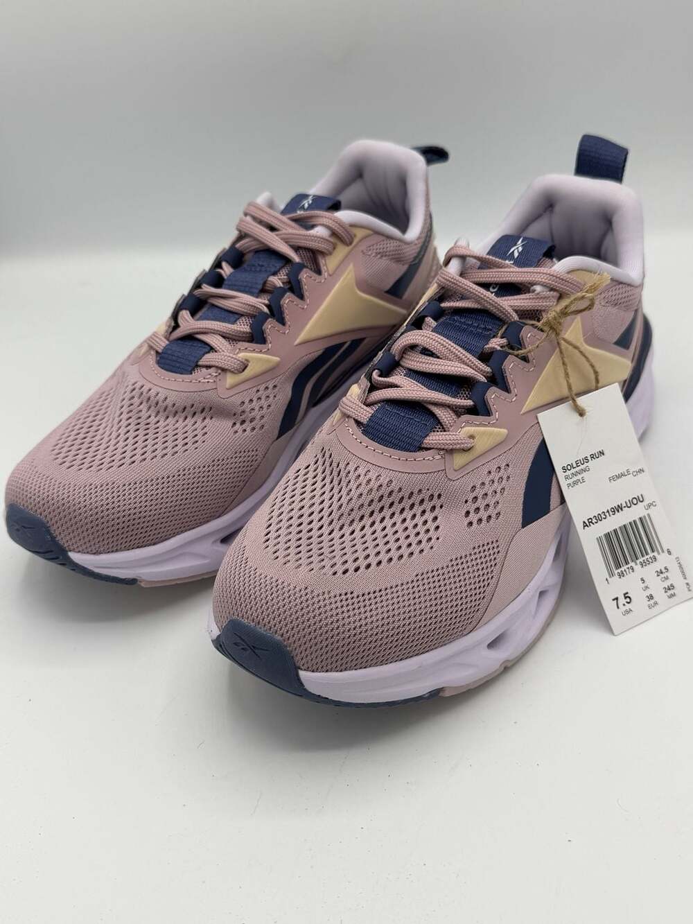 Reebok Soleus Run Women’s 7.5 Purple Pink Navy Running Shoes NWT